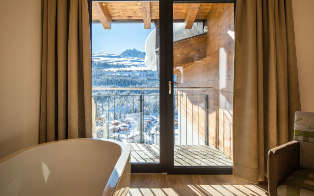 Ursprungs Panorama Hotel Königsleiten