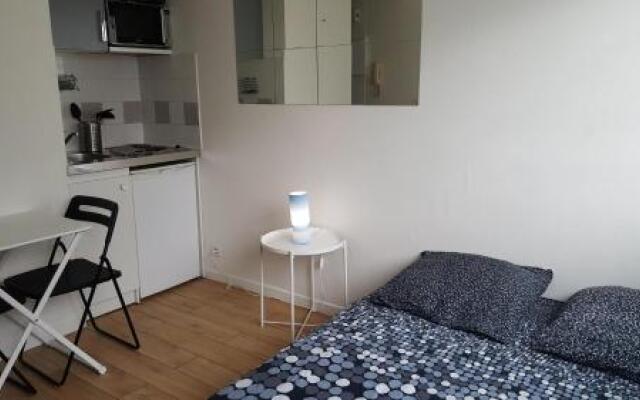 Studio Proche Mériadeck