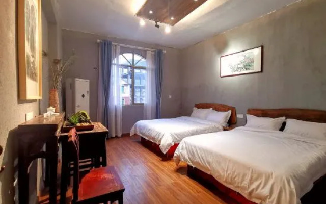 Homestay (China Ceramics City )