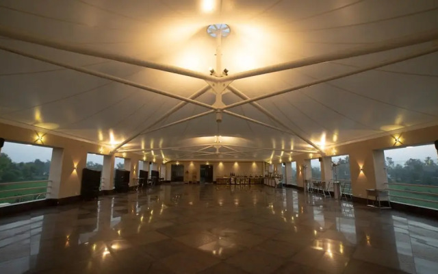 Hotel Rajhans Abhinandan