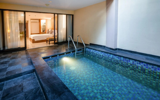 Cross Vibe Paasha Atelier Bali Kuta