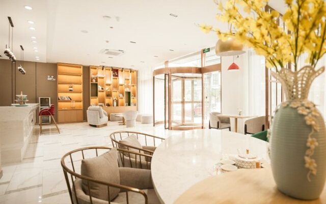 Magnotel Classic (Changshu TongjiangRoad Yu Mountain Scenic TongjiangRoad Area)