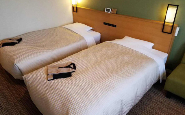 Candeo Hotels Matsuyama Okaido