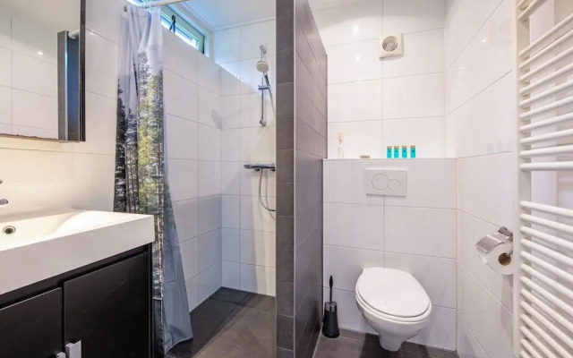 Cozy Holiday Home With hot tub on Texel