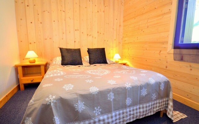 Charming Chalet in Champagny-en-Vanoise near Paradiski Ski Area