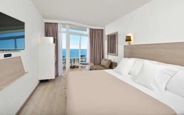 Melia Calviá Beach Hotel