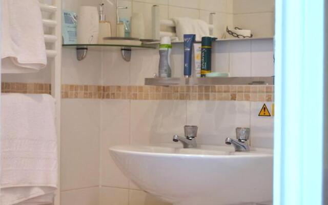 Watersedge Guest House