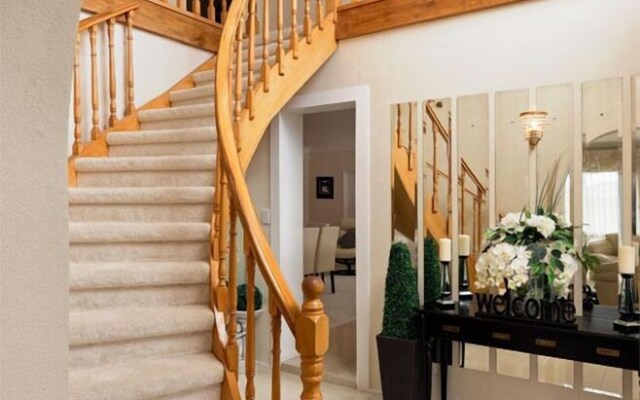 Regis Park B&B