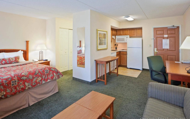 Staybridge Suites Wilmington-Newark by IHG