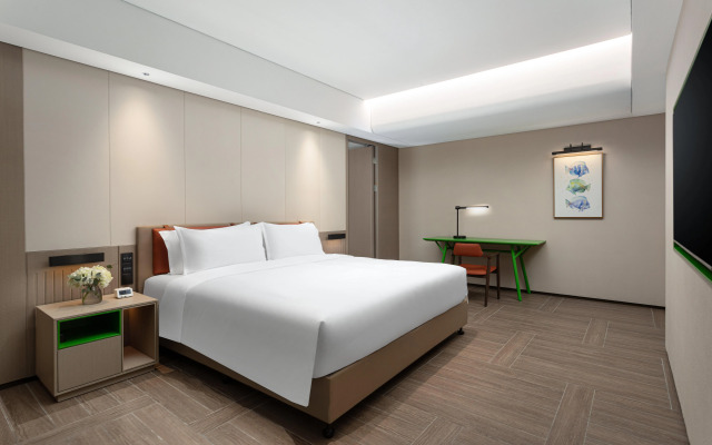Holiday Inn Resort Sanya Bay by IHG