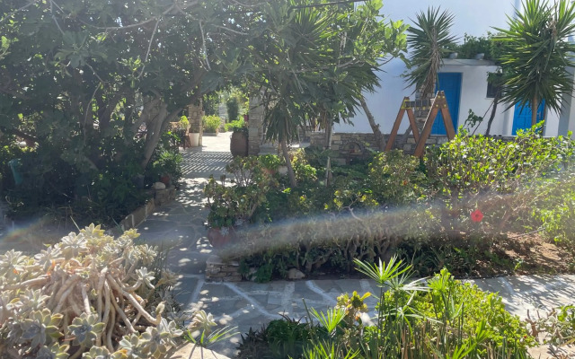 Ioanna Apartments