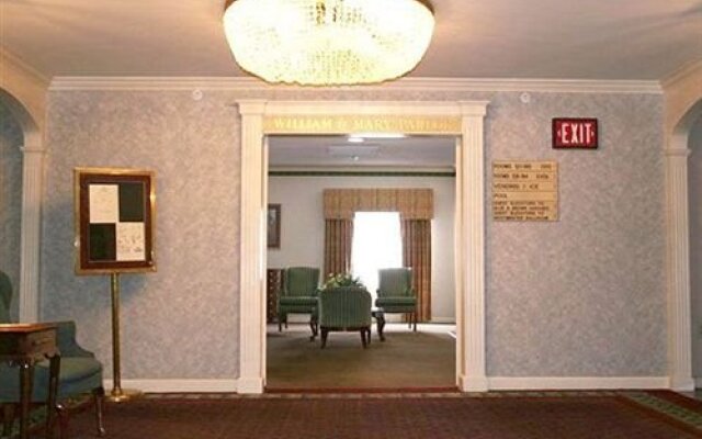 Williamsburg Hospitality House