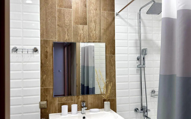 Апартаменты на улице Краснолесья 54