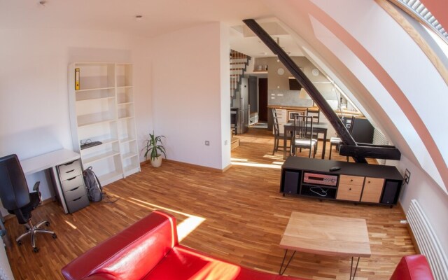 Apartment Lofty955 Ljubljana