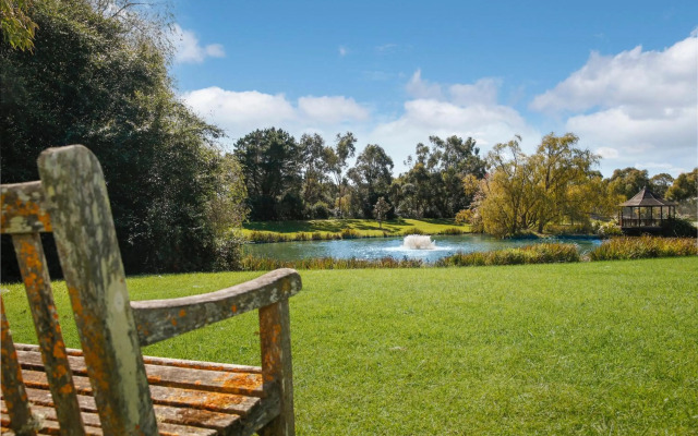 Briars Country Lodge