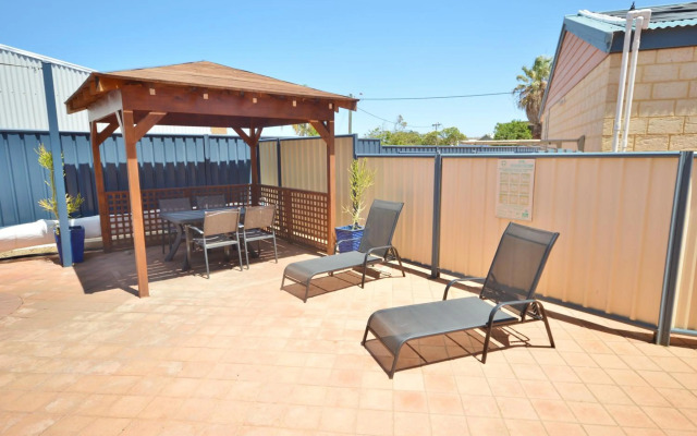 Blue Ocean Villa 3 - Kalbarri WA