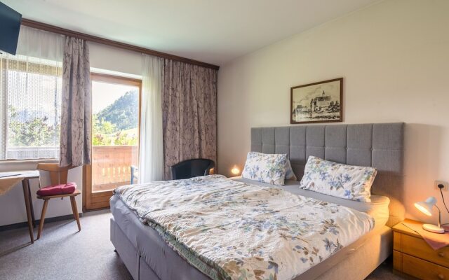 Contemporary Apartment in Maishofen near Ski Area