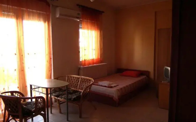 Nefeli Apartments