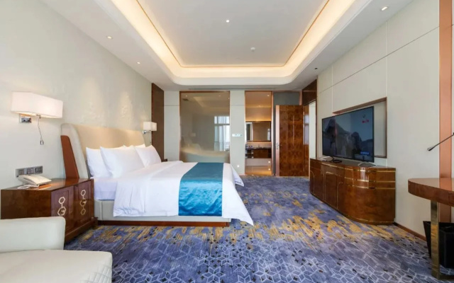 Country Garden Phoenix Tonghu Hotel