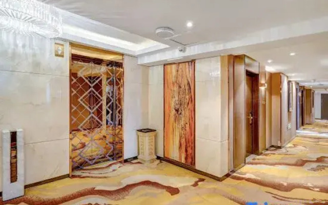 Yitel Hotel