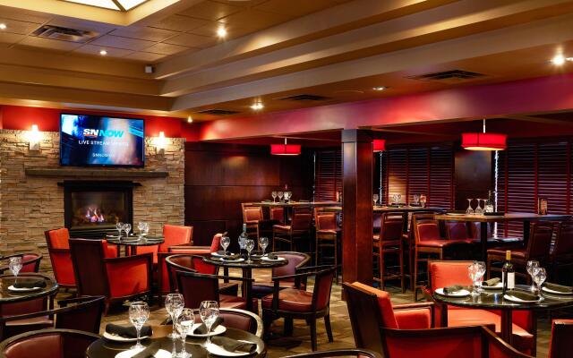 Best Western Premier Denham Inn & Suites