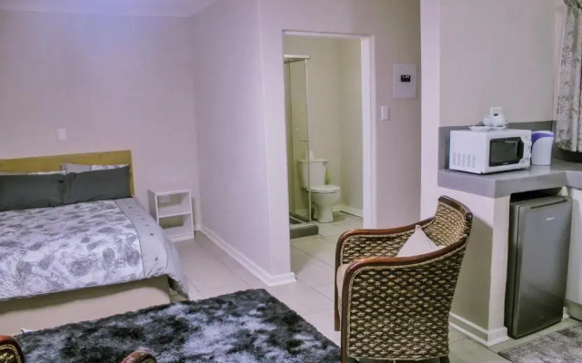 Maruleng Guest House