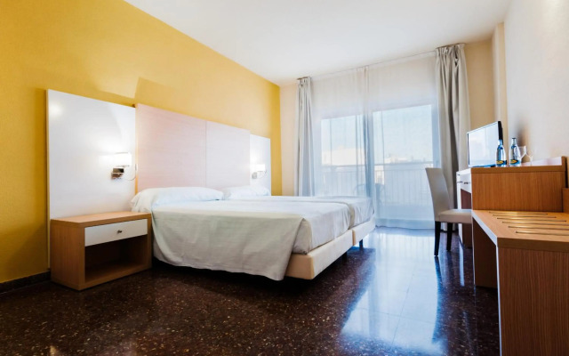 Hotel Fontana Plaza