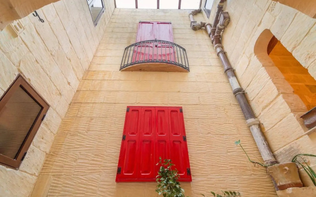 Ta' Manwel Farmhouse