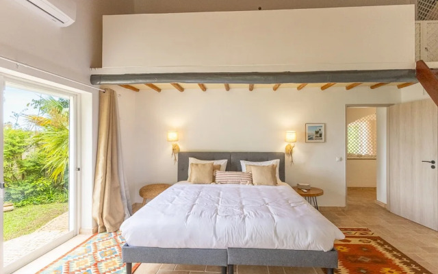 Splendid Penina Country House Retreat