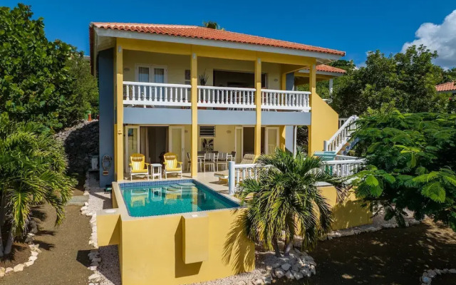 Tropical Twilight Haven Unwind in Style