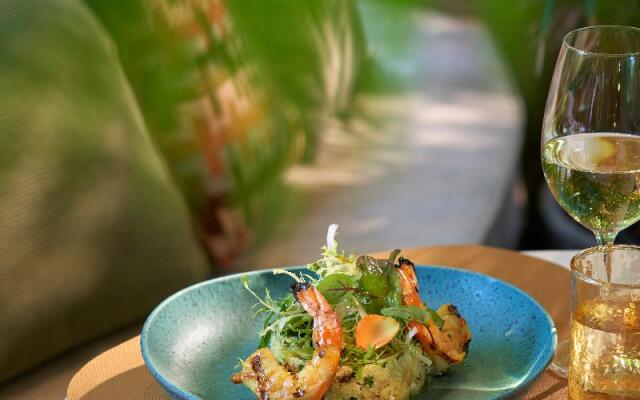 The Residence at Vila Porto Mare