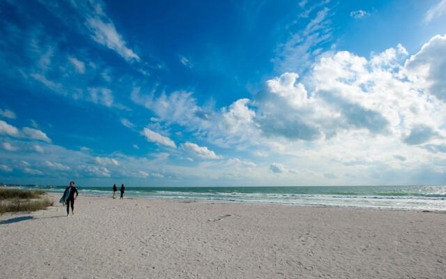 Sunset Beach Apartment 2