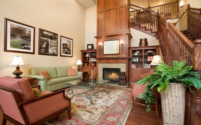 Country Inn & Suites by Radisson, State College (Penn State Area), PA