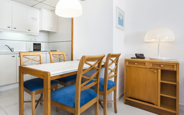 Globales Apartamentos Nova