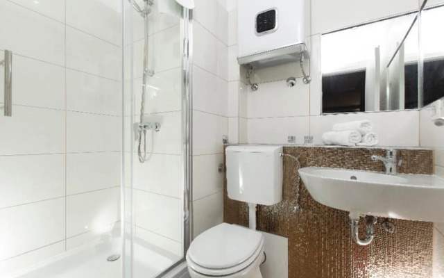 Prior Suites Split