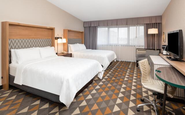 Holiday Inn Toronto Airport East by IHG