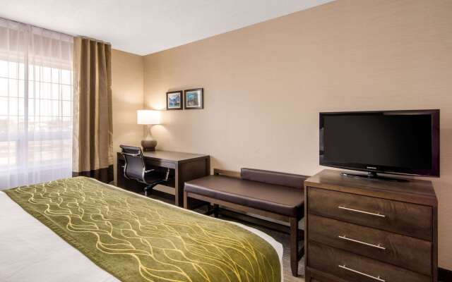 Comfort Inn & Suites Red Deer