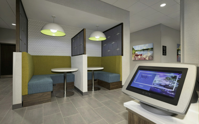 Hampton Inn Midland, On