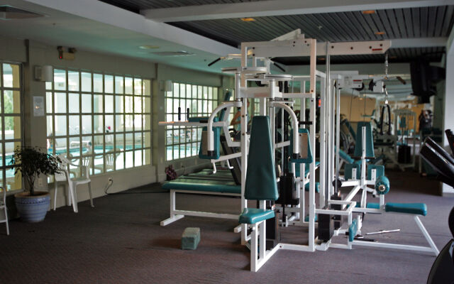 Water's Edge Resort & Spa