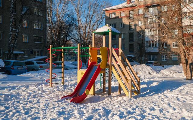 Квартирка-НСК на улице Блюхера 37