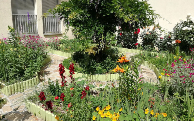 Contact Hôtel des Deux Moulins Limoges - Proche de la gare