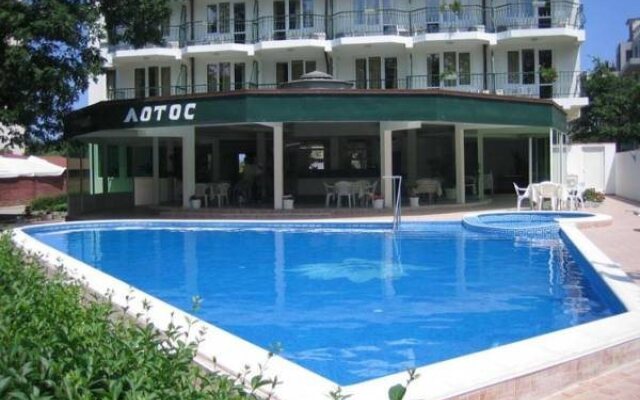 Hotel Lotos