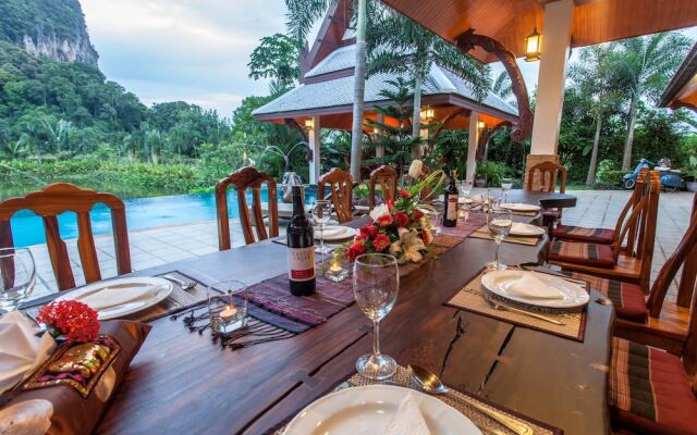 Villa Saifon 8 Bedroom Pool Villa