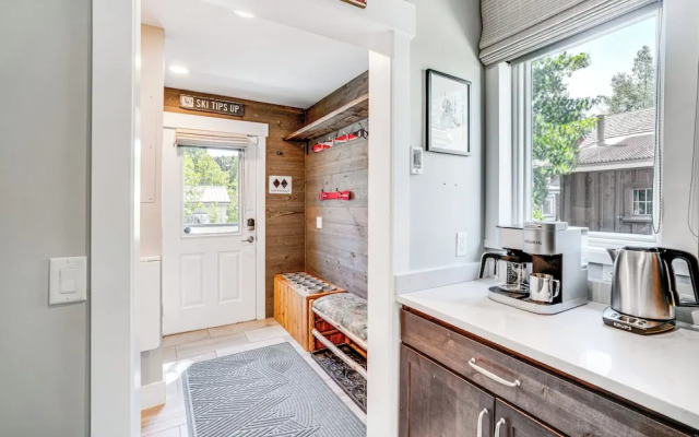 Steps From Central Downtown: Breckenridge Home