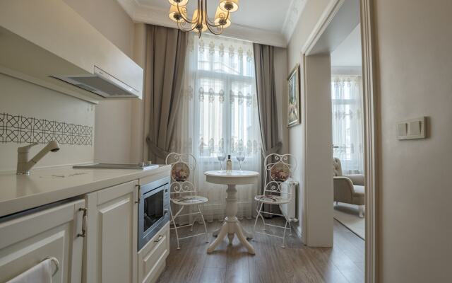 Louis Appartements Luxury Suites Galata