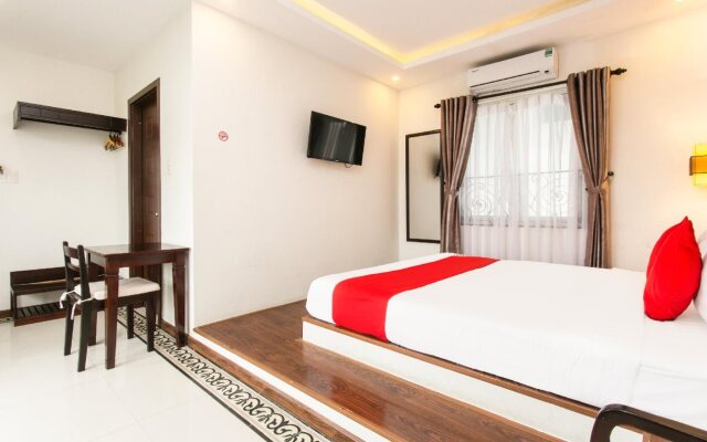 Golden Palm Villa