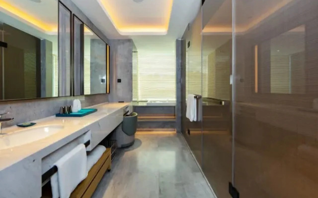 Wyndham Grand Plaza Royale Hot Springs Fenghuang