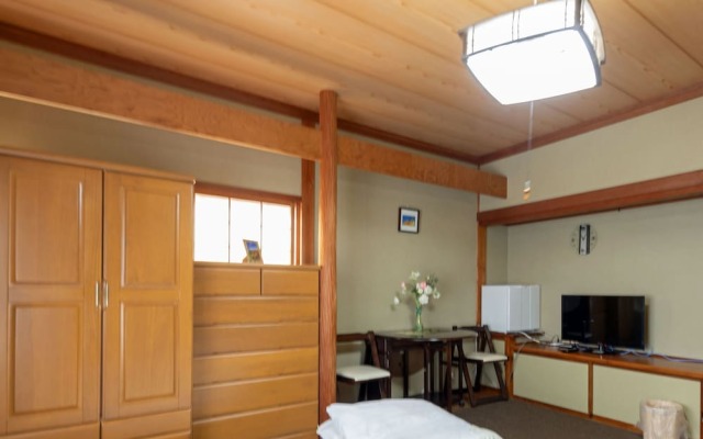 Rest House Kaike Onsen