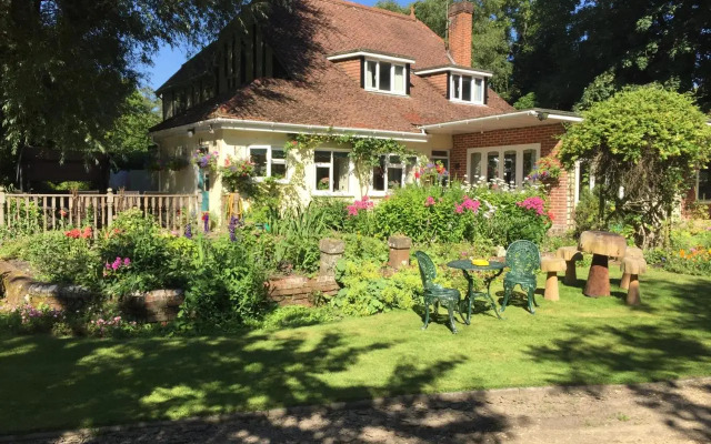 Kingswood Cottage