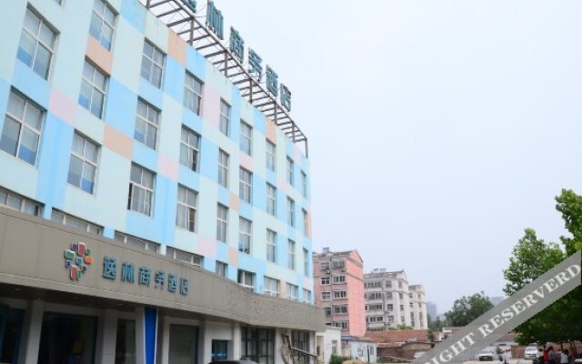 Fengjing Business Hotel